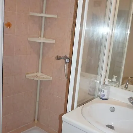 Апартаменты Cosy 4 Pers A 300m De La De Avec Confort - Fr-1-465-21